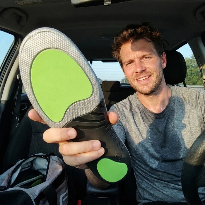 Padel player with SOLVIX insole